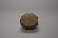 Japan%2C%20unknown%20artist%2C%20%3Cb%3E%3Ci%3E%20Octagonal%20incense%20box%20with%20design%20of%20waves%20and%20rocks%20under%20a%20full%20moon%3C%2Fi%3E%3C%2Fb%3E%2C%2017th%2Fearly%2018th%20century%2C%20lacquered%20wood%20with%20maki-e%20decoration%20and%20metal%20fittings%3B%20custom%20wooden%20box%20and%20cloth%20pouch%2C%20The%20John%20Yeon%20Collection%3B%20Gift%20of%20Richard%20Louis%20Brown%2C%20public%20domain%2C%202012.30.5a-e